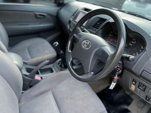 รถบ้าน รถมือสอง Toyota Hilux Vigo Champ Smart CAB 2.5 รุ่น J  ปี 2011 โดย หญิงรถบ้าน รถมือสองขอนแก่น ราคาถูก ผ่อนสบาย