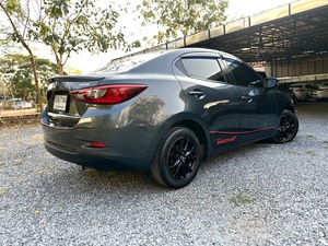 รถบ้าน รถมือสอง Mazda2 Sedan 1.3 SkyActiv-G High Connect เกียร์ Auto ปี 2016 โดย หญิงรถบ้าน รถมือสองขอนแก่น ราคาถูก ผ่อนสบาย