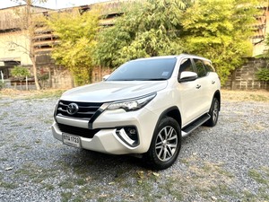 รถบ้าน รถมือสอง Toyota Fortuner 2.4 รุ่น V เกียร์ Auto 4WD ปี 2017 โดย หญิงรถบ้าน รถมือสองขอนแก่น ราคาถูก ผ่อนสบาย