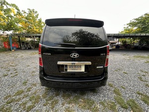 รถบ้าน รถมือสอง Hyundai H-1 2.5 Deluxe Van เกียร์ Auto ปี 2018 โดย หญิงรถบ้าน รถมือสองขอนแก่น ราคาถูก ผ่อนสบาย