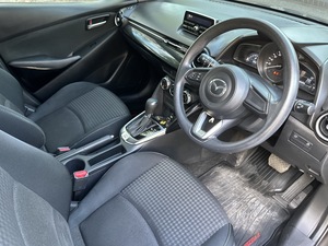 รถบ้าน รถมือสอง Mazda2 Hatchback 1.3 SkyActiv-G High Connect เกียร์ Auto ปี 2017 โดย หญิงรถบ้าน รถมือสองขอนแก่น ราคาถูก ผ่อนสบาย