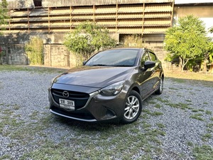 รถบ้าน รถมือสอง Mazda2 Hatchback 1.3 SkyActiv-G High Connect เกียร์ Auto ปี 2017 โดย หญิงรถบ้าน รถมือสองขอนแก่น ราคาถูก ผ่อนสบาย