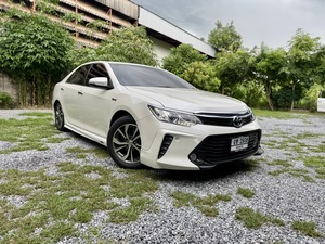 รถบ้าน รถมือสอง Toyota Camry 2.0 รุ่น G Extremo เกียร์ Auto ปี 2016 โดย หญิงรถบ้าน รถมือสองขอนแก่น ราคาถูก ผ่อนสบาย