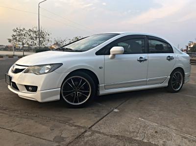 รถบ้าน รถมือสอง Honda Civic 1.8 i-VTEC เกียร์ Auto ปี 2010  โดย หญิงรถบ้าน รถมือสองขอนแก่น ราคาถูก ผ่อนสบาย