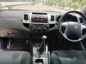 รถบ้าน รถมือสอง Toyota Hilux Vigo Champ Prerunner Smart Cab 2.5 E เกียร์ MT ปี 2014 โดย หญิงรถบ้าน รถมือสองขอนแก่น ราคาถูก ผ่อนสบาย
