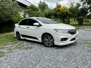 รถบ้าน รถมือสอง Honda City 1.5 i-VTEC รุ่น SV เกียร์ Auto ปี 2017 โดย หญิงรถบ้าน รถมือสองขอนแก่น ราคาถูก ผ่อนสบาย