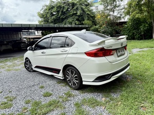 รถบ้าน รถมือสอง Honda City 1.5 i-VTEC รุ่น SV เกียร์ Auto ปี 2017 โดย หญิงรถบ้าน รถมือสองขอนแก่น ราคาถูก ผ่อนสบาย