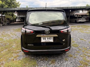 รถบ้าน รถมือสอง Toyota Sienta 1.5 รุ่น V เกียร์ Auto ปี 2016 โดย หญิงรถบ้าน รถมือสองขอนแก่น ราคาถูก ผ่อนสบาย