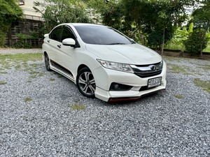 รถบ้าน รถมือสอง Honda City 1.5 i-VTEC รุ่น SV เกียร์ Auto ปี 2015 โดย หญิงรถบ้าน รถมือสองขอนแก่น ราคาถูก ผ่อนสบาย