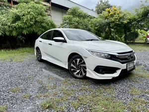 รถบ้าน รถมือสอง Honda Civic 1.8 i-VTEC รุ่น EL เกียร์ Auto ปี 2016 โดย หญิงรถบ้าน รถมือสองขอนแก่น ราคาถูก ผ่อนสบาย