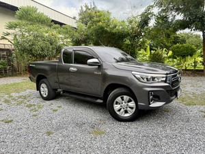 รถบ้าน รถมือสอง Toyota Hilux Revo Prerunner Smart Cab 2.4 เกียร์ AT ปี 2018 โดย หญิงรถบ้าน รถมือสองขอนแก่น ราคาถูก ผ่อนสบาย