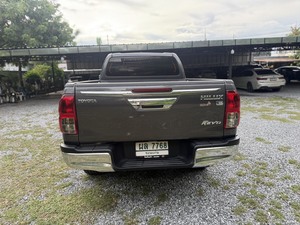 รถบ้าน รถมือสอง Toyota Hilux Revo Prerunner Smart Cab 2.4 เกียร์ AT ปี 2018 โดย หญิงรถบ้าน รถมือสองขอนแก่น ราคาถูก ผ่อนสบาย