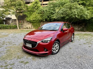 รถบ้าน รถมือสอง Mazda2 Sedan 1.3 SkyActiv-G High Connect เกียร์ Auto ปี 2015 โดย หญิงรถบ้าน รถมือสองขอนแก่น ราคาถูก ผ่อนสบาย