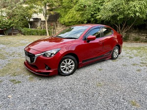 รถบ้าน รถมือสอง Mazda2 Sedan 1.3 SkyActiv-G High Connect เกียร์ Auto ปี 2015 โดย หญิงรถบ้าน รถมือสองขอนแก่น ราคาถูก ผ่อนสบาย