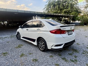 รถบ้าน รถมือสอง Honda City 1.5 i-VTEC รุ่น V Plus เกียร์ Auto ปี 2018 โดย หญิงรถบ้าน รถมือสองขอนแก่น ราคาถูก ผ่อนสบาย