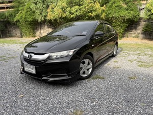 รถบ้าน รถมือสอง Honda City 1.5 i-VTEC รุ่น S เกียร์ Auto ปี 2014  โดย หญิงรถบ้าน รถมือสองขอนแก่น ราคาถูก ผ่อนสบาย