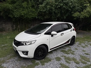 รถบ้าน รถมือสอง Honda Jazz 1.5 i-VTEC รุ่น SV เกียร์ Auto ปี 2015 โดย หญิงรถบ้าน รถมือสองขอนแก่น ราคาถูก ผ่อนสบาย