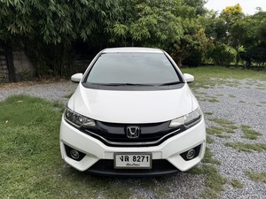 รถบ้าน รถมือสอง Honda Jazz 1.5 i-VTEC รุ่น SV เกียร์ Auto ปี 2015 โดย หญิงรถบ้าน รถมือสองขอนแก่น ราคาถูก ผ่อนสบาย