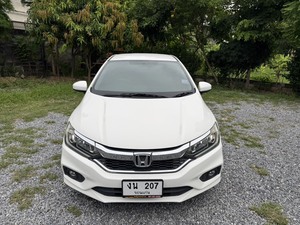 รถบ้าน รถมือสอง Honda City 1.5 i-VTEC รุ่น V Plus เกียร์ Auto ปี 2017 โดย หญิงรถบ้าน รถมือสองขอนแก่น ราคาถูก ผ่อนสบาย