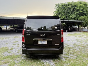 รถบ้าน รถมือสอง Hyundai H-1 2.5 Deluxe Van เกียร์ Auto ปี 2017 โดย หญิงรถบ้าน รถมือสองขอนแก่น ราคาถูก ผ่อนสบาย