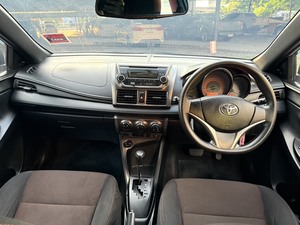 รถบ้าน รถมือสอง Toyota Yaris 1.2 รุ่น J เกียร์ Auto ปี 2015 โดย หญิงรถบ้าน รถมือสองขอนแก่น ราคาถูก ผ่อนสบาย