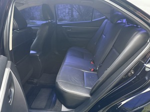 รถบ้าน รถมือสอง Toyota Corolla Altis 1.8 รุ่น S ESport เกียร์ Auto ปี 2015  โดย หญิงรถบ้าน รถมือสองขอนแก่น ราคาถูก ผ่อนสบาย