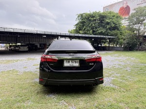 รถบ้าน รถมือสอง Toyota Corolla Altis 1.8 รุ่น S ESport เกียร์ Auto ปี 2015  โดย หญิงรถบ้าน รถมือสองขอนแก่น ราคาถูก ผ่อนสบาย