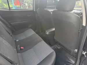 รถบ้าน รถมือสอง Toyota Yaris Ativ 1.2 Entry เกียร์ Auto ปี 2021  โดย หญิงรถบ้าน รถมือสองขอนแก่น ราคาถูก ผ่อนสบาย