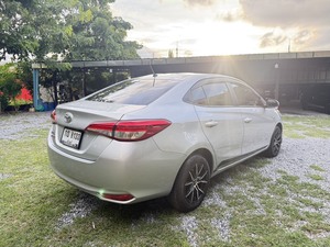 รถบ้าน รถมือสอง Toyota Yaris Ativ 1.2 Entry เกียร์ Auto ปี 2020 โดย หญิงรถบ้าน รถมือสองขอนแก่น ราคาถูก ผ่อนสบาย