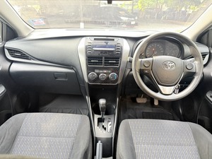รถบ้าน รถมือสอง Toyota Yaris Ativ 1.2 Entry เกียร์ Auto ปี 2020 โดย หญิงรถบ้าน รถมือสองขอนแก่น ราคาถูก ผ่อนสบาย
