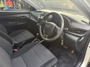 รถบ้าน รถมือสอง Toyota Yaris Ativ 1.2 Entry เกียร์ Auto ปี 2020 โดย หญิงรถบ้าน รถมือสองขอนแก่น ราคาถูก ผ่อนสบาย