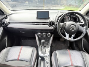 รถบ้าน รถมือสอง Mazda2 Hatchback 1.3 SkyActiv-G High Connect เกียร์ Auto ปี 2015 โดย หญิงรถบ้าน รถมือสองขอนแก่น ราคาถูก ผ่อนสบาย
