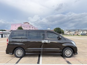 รถบ้าน รถมือสอง Hyundai H-1 2.5 Deluxe Van เกียร์ Auto ปี 2018 โดย หญิงรถบ้าน รถมือสองขอนแก่น ราคาถูก ผ่อนสบาย