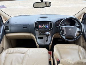 รถบ้าน รถมือสอง Hyundai H-1 2.5 Deluxe Van เกียร์ Auto ปี 2018 โดย หญิงรถบ้าน รถมือสองขอนแก่น ราคาถูก ผ่อนสบาย