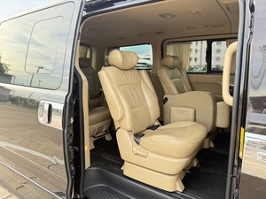 รถบ้าน รถมือสอง Hyundai H-1 2.5 Deluxe Van เกียร์ Auto ปี 2018 โดย หญิงรถบ้าน รถมือสองขอนแก่น ราคาถูก ผ่อนสบาย