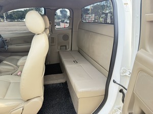 รถบ้าน รถมือสอง Toyota Hilux Vigo Smart CAB 2.5 รุ่น E  ปี 2010 โดย หญิงรถบ้าน รถมือสองขอนแก่น ราคาถูก ผ่อนสบาย
