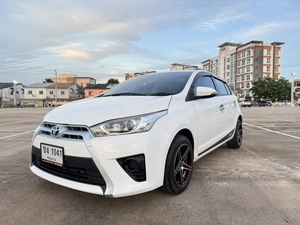 รถบ้าน รถมือสอง Toyota Yaris 1.2 รุ่น G เกียร์ Auto ปี 2015  โดย หญิงรถบ้าน รถมือสองขอนแก่น ราคาถูก ผ่อนสบาย