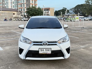 รถบ้าน รถมือสอง Toyota Yaris 1.2 รุ่น G เกียร์ Auto ปี 2015  โดย หญิงรถบ้าน รถมือสองขอนแก่น ราคาถูก ผ่อนสบาย