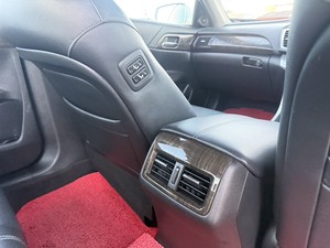 รถบ้าน รถมือสอง Honda Accord 2.0 i-VTEC รุ่น EL เกียร์ Auto ปี 2013  โดย หญิงรถบ้าน รถมือสองขอนแก่น ราคาถูก ผ่อนสบาย