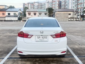 รถบ้าน รถมือสอง Honda City 1.5 i-VTEC รุ่น S เกียร์ Auto ปี 2015 โดย หญิงรถบ้าน รถมือสองขอนแก่น ราคาถูก ผ่อนสบาย