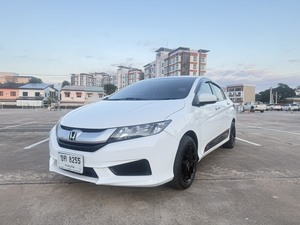 รถบ้าน รถมือสอง Honda City 1.5 i-VTEC รุ่น S เกียร์ Auto ปี 2015 โดย หญิงรถบ้าน รถมือสองขอนแก่น ราคาถูก ผ่อนสบาย