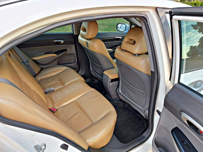รถบ้าน รถมือสอง Honda Civic 1.8 i-VTEC รุ่น E เกียร์ Auto ปี 2010 โดย หญิงรถบ้าน รถมือสองขอนแก่น ราคาถูก ผ่อนสบาย