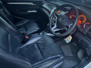 รถบ้าน รถมือสอง Honda City 1.5 i-VTEC รุ่น V เกียร์ Auto ปี 2011 โดย หญิงรถบ้าน รถมือสองขอนแก่น ราคาถูก ผ่อนสบาย