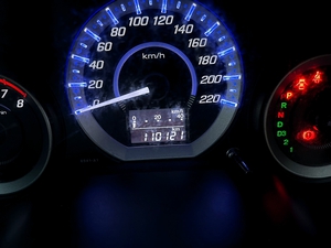 รถบ้าน รถมือสอง Honda City 1.5 i-VTEC รุ่น V เกียร์ Auto ปี 2013 โดย หญิงรถบ้าน รถมือสองขอนแก่น ราคาถูก ผ่อนสบาย