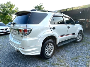 รถบ้าน รถมือสอง Toyota Fortuner 3.0V Smart VN Turbo เกียร์ Auto 2WD ปี 2012 โดย หญิงรถบ้าน รถมือสองขอนแก่น ราคาถูก ผ่อนสบาย